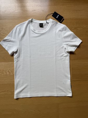 BOSS T-Shirt (NP CHF 99) weiss Gr. S neuwertig mit Etikett