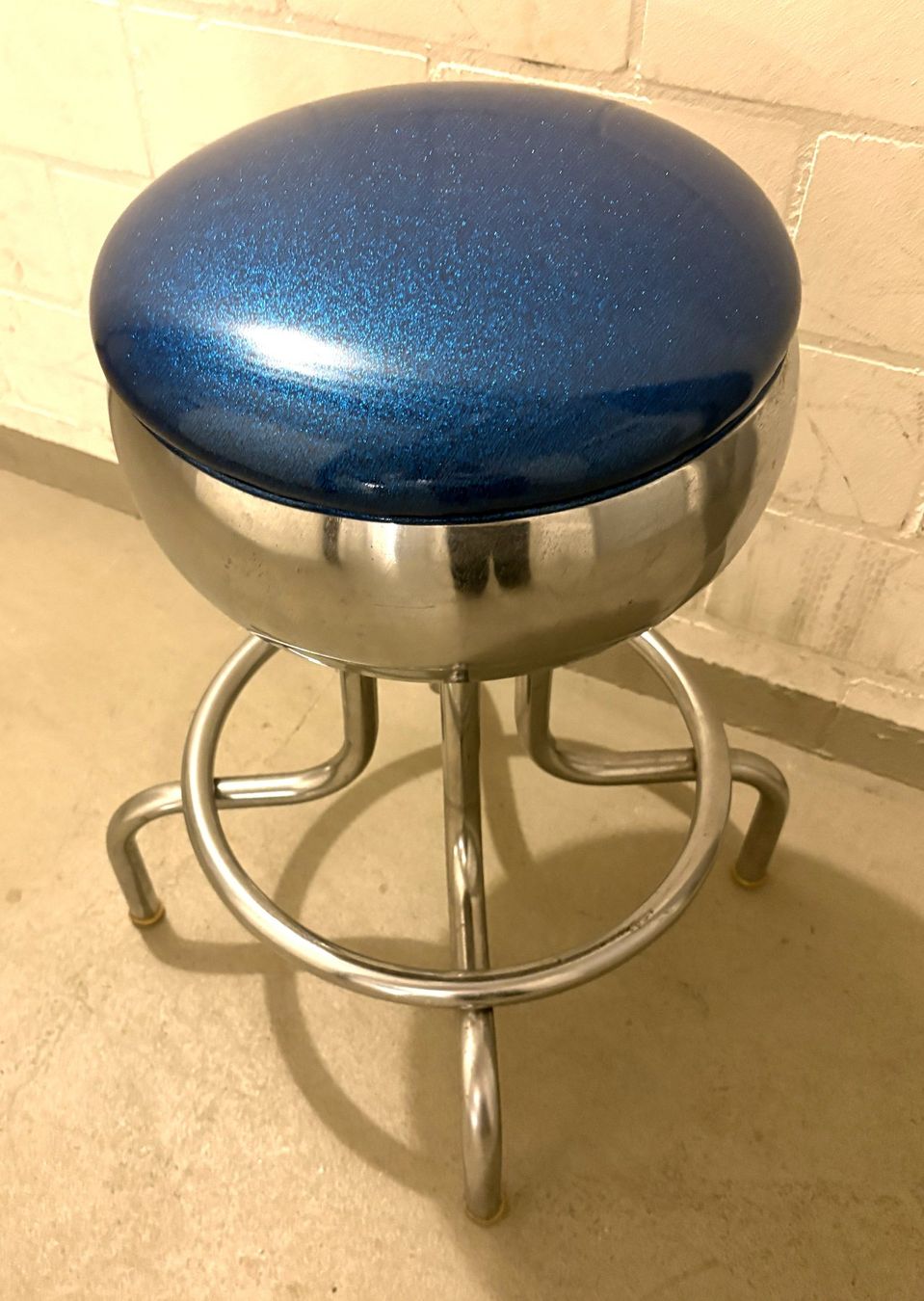 Hocker: American Diner Hocker - Masse 60 x 35 cm – Neu (gemäss Beschreibung) aus Glattbrugg von Ariel012 5