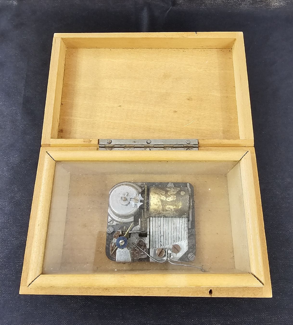 Thorens Carillon: Antike Musikdose, Thorens ? – Usato da Wangen b. Olten venduto da ErikaK06 2