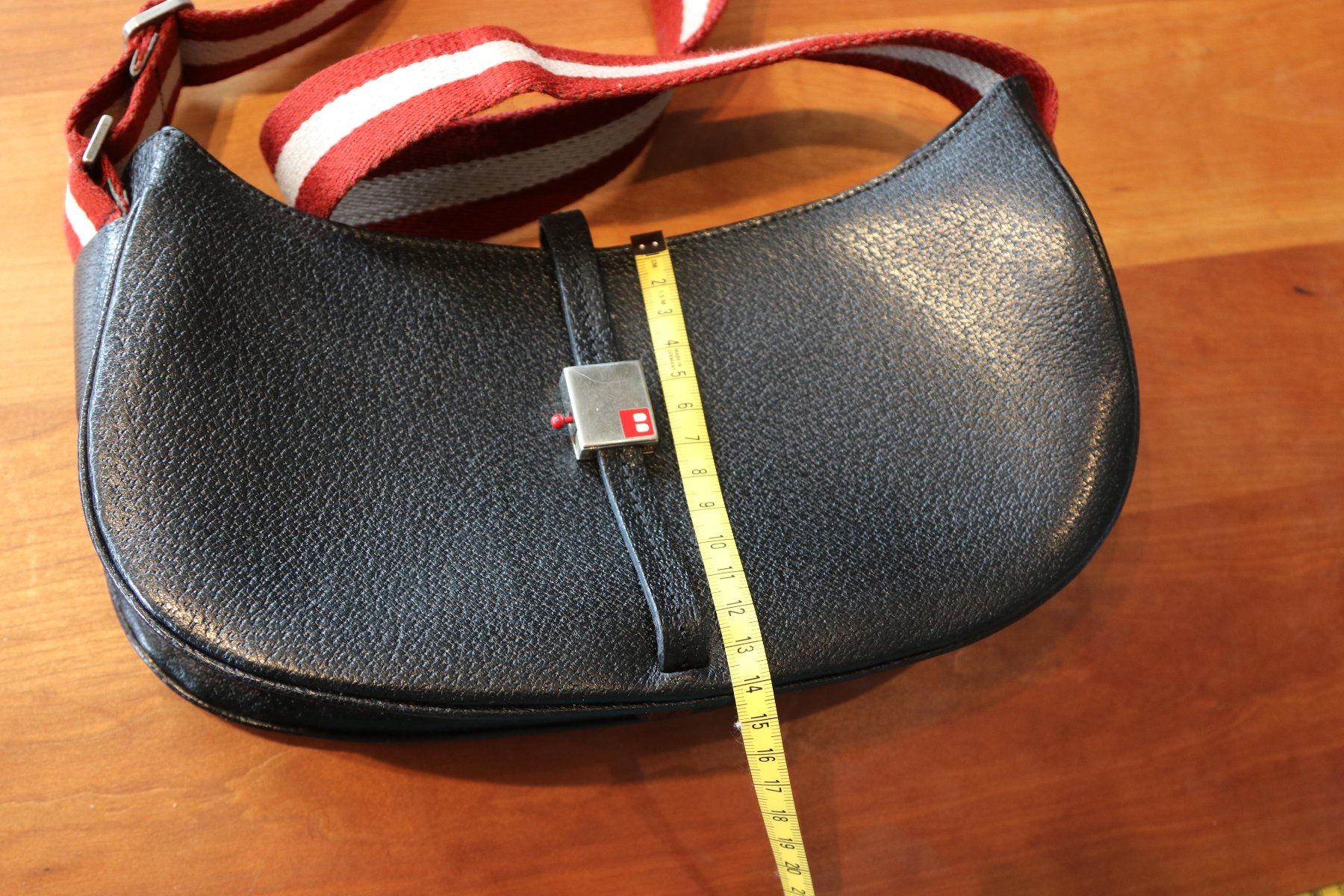 Bally Sacs femmes: Bally Handtasche – D'occasion à Dörflingen par kaiaMalou 7