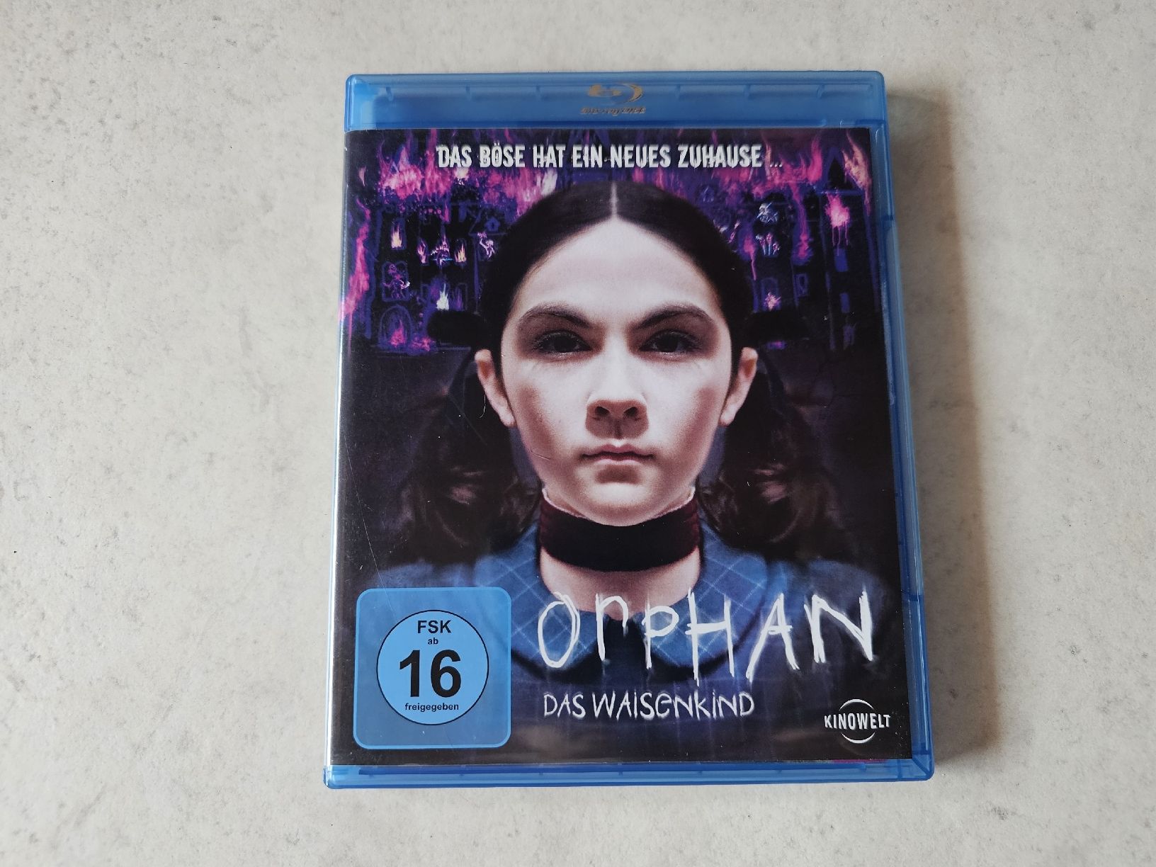 Tutti i DVDs: Orphan  -  Das Waisenkind  /  Bluray – Usato da Schneisingen venduto da backstore24