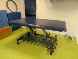 Aruba Vojta/Bobath Therapieliege Aruba elektrisch