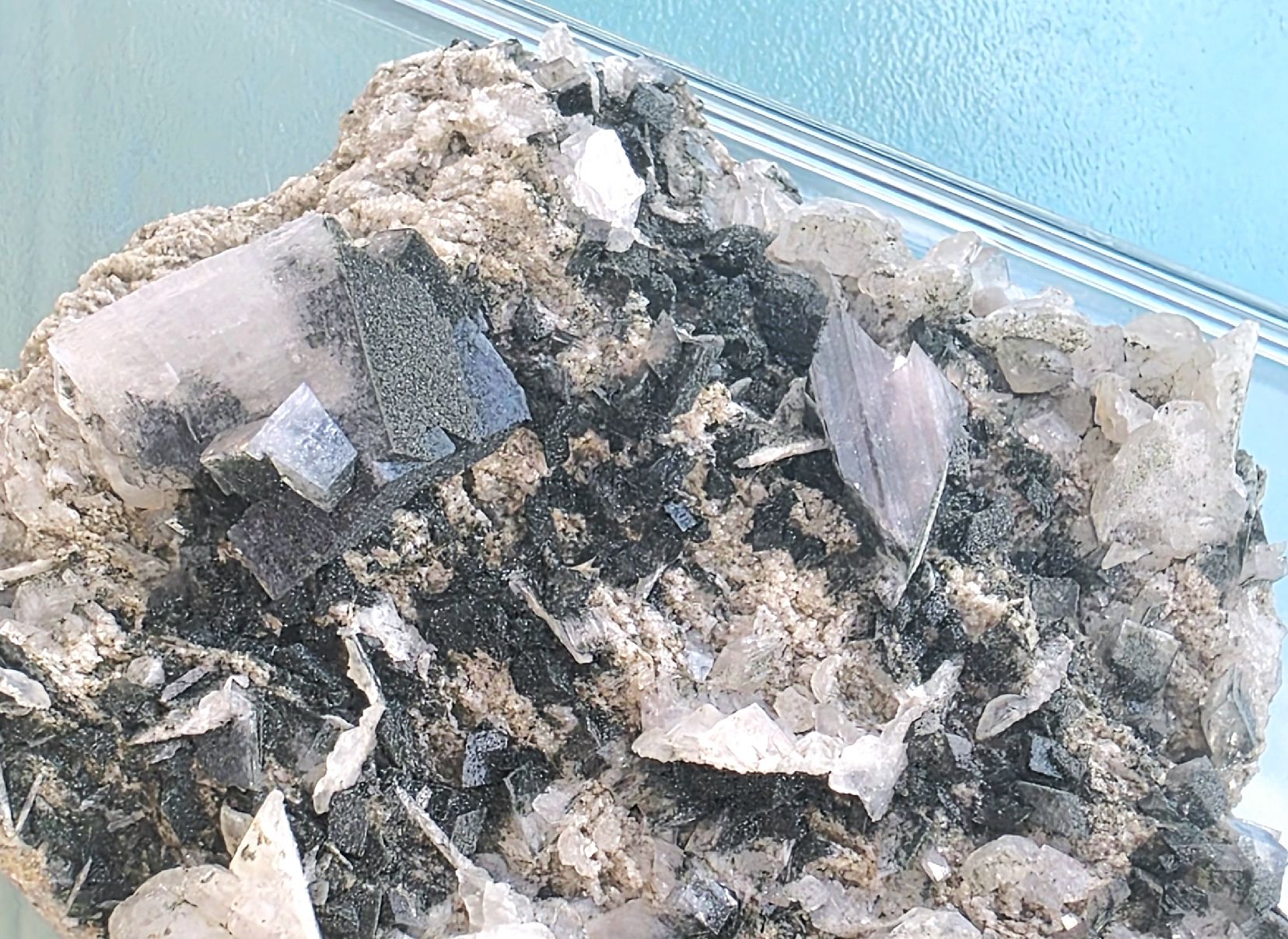 Mineralien & Heilsteine: Mineralien: Calcit mit Adular. Chummibort Binntal – Gebraucht aus Glis von nbu_65ys 1