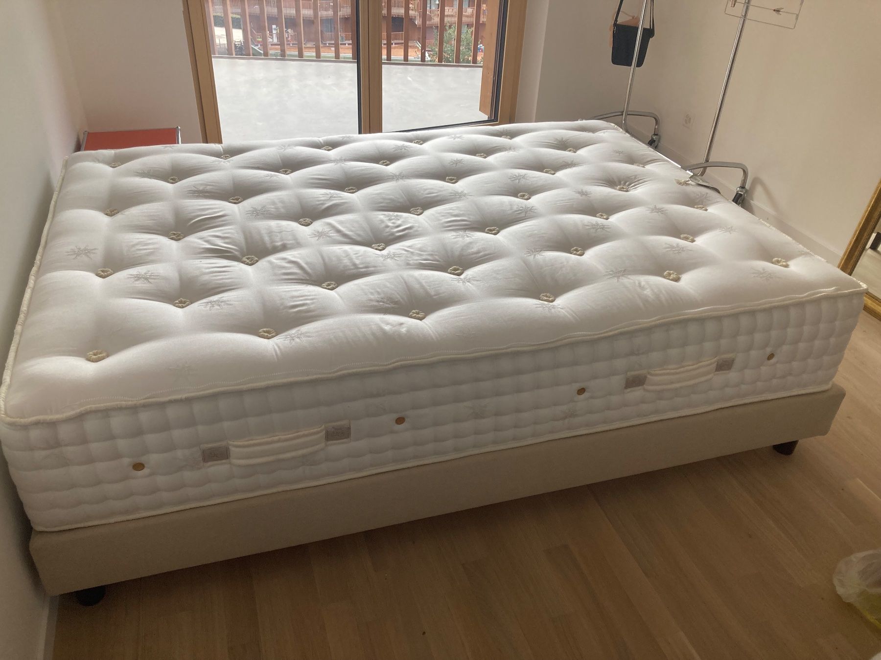 Materassi: Matelas de luxe de marque Élite – Usato da Carouge GE venduto da aud_xbm6