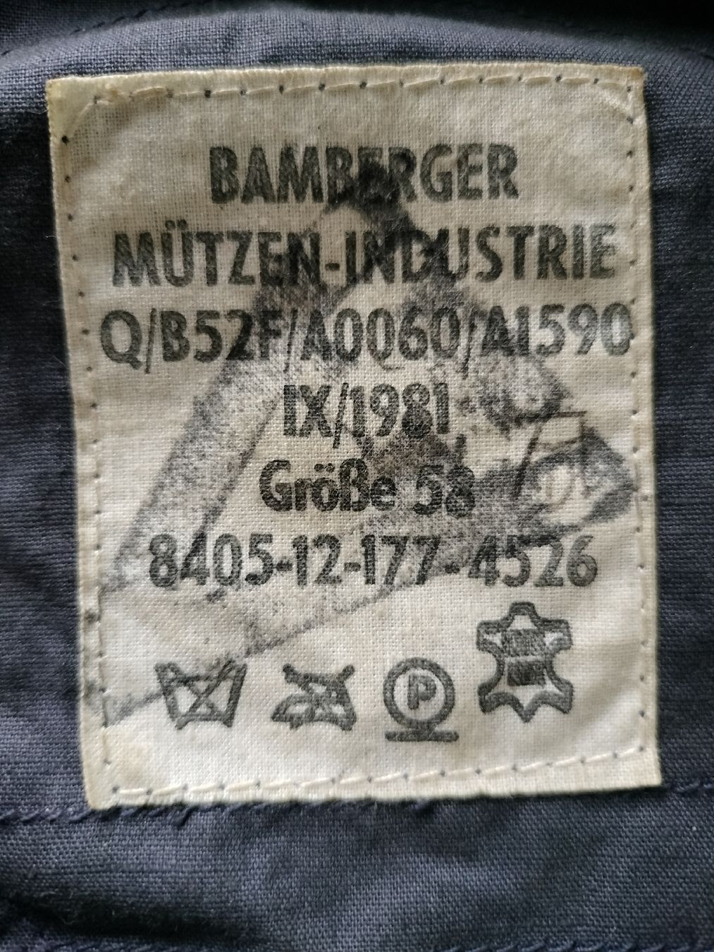 Uniformi: Armee Militär Bundeswehr Peret – Usato da Schwanden Sigrisw venduto da cadieux71 3