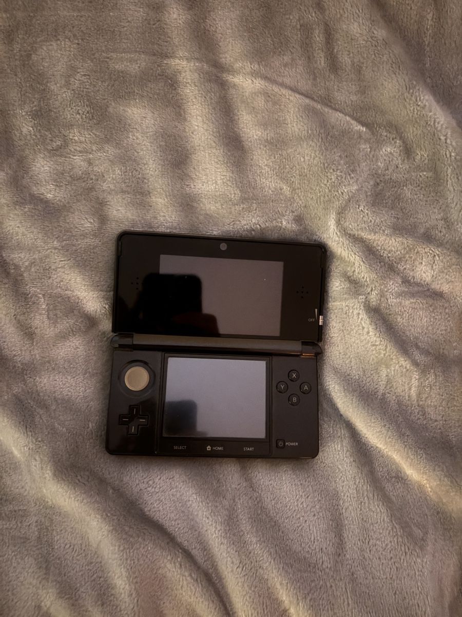 Nintendo Konsolen: Nintendo 3DS – Neu (gemäss Beschreibung) aus Horriwil von mama2007