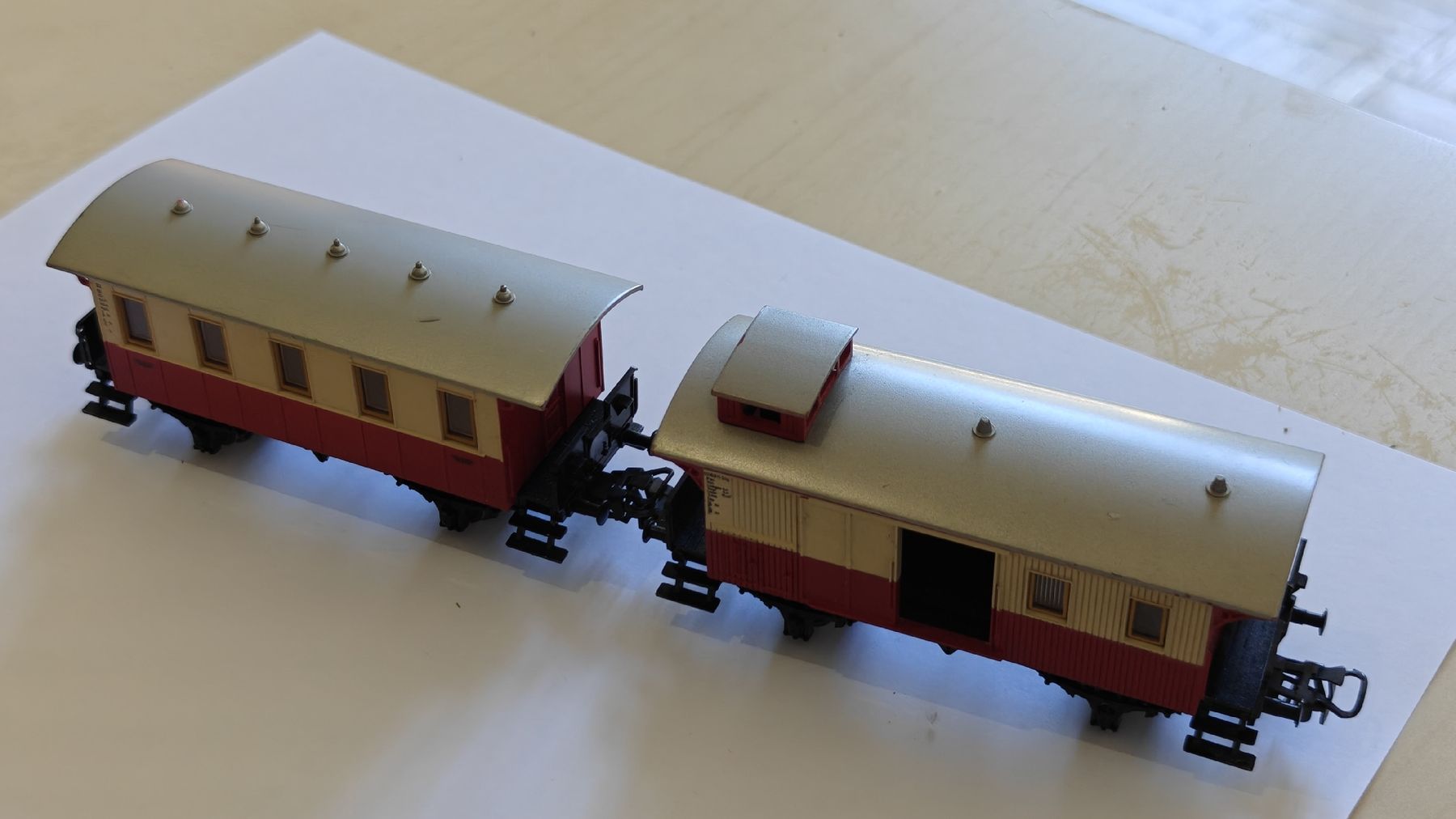 Märklin Modellini di ferrovie: jeu de 2 wagon Märklin – Usato da Peseux venduto da dobdive