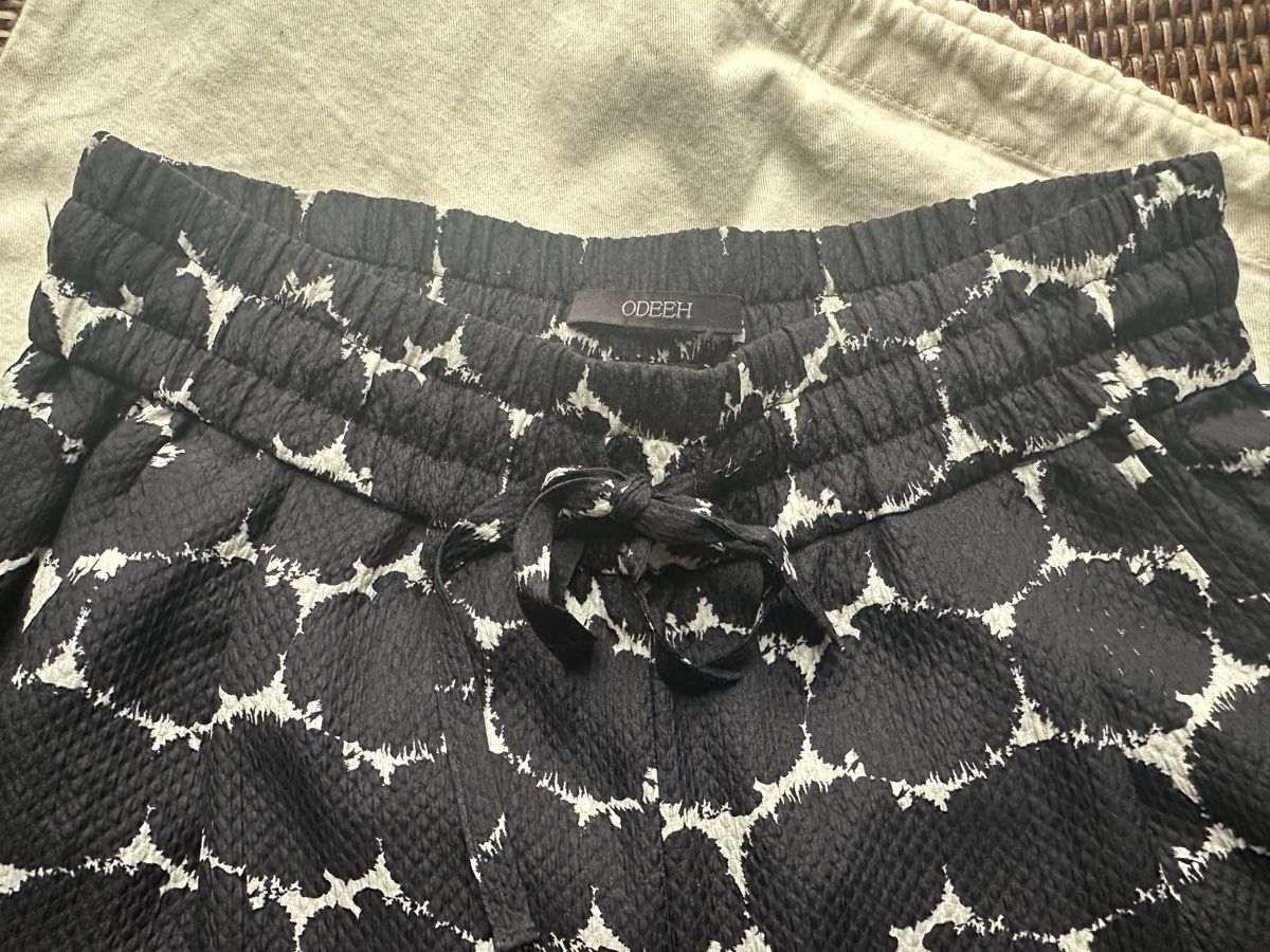 Odeeh Pantaloni: ODEEH silk wide leg trousers - size 38 – Nuovo (secondo la descrizione) da Langnau am Albis venduto da bar_ml6k 2