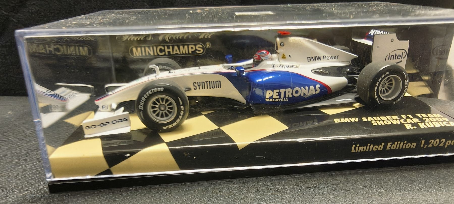 Minichamps Modellini d'auto: Sauber BMW F1 Modellauto  – Usato da Kirchleerau venduto da Truckmen 2