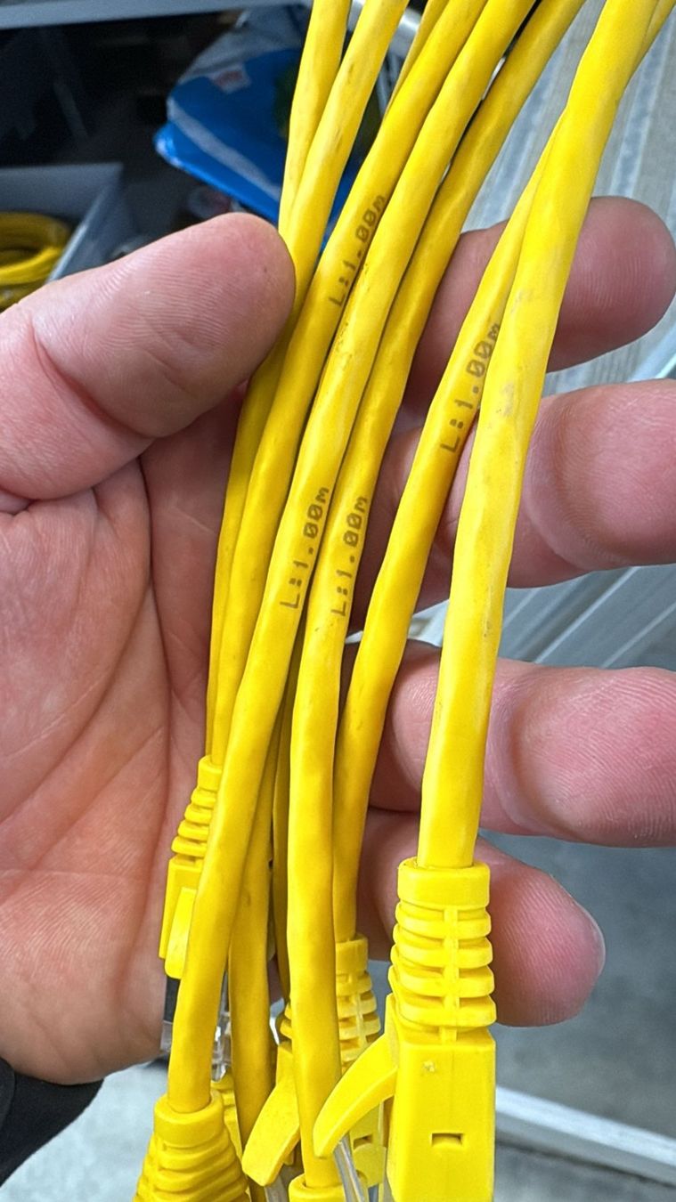 Cavi: Ethernet Kabel Cat.5e / 1 Meter – Nuovo (secondo la descrizione) da Sursee venduto da Network_41AG 1