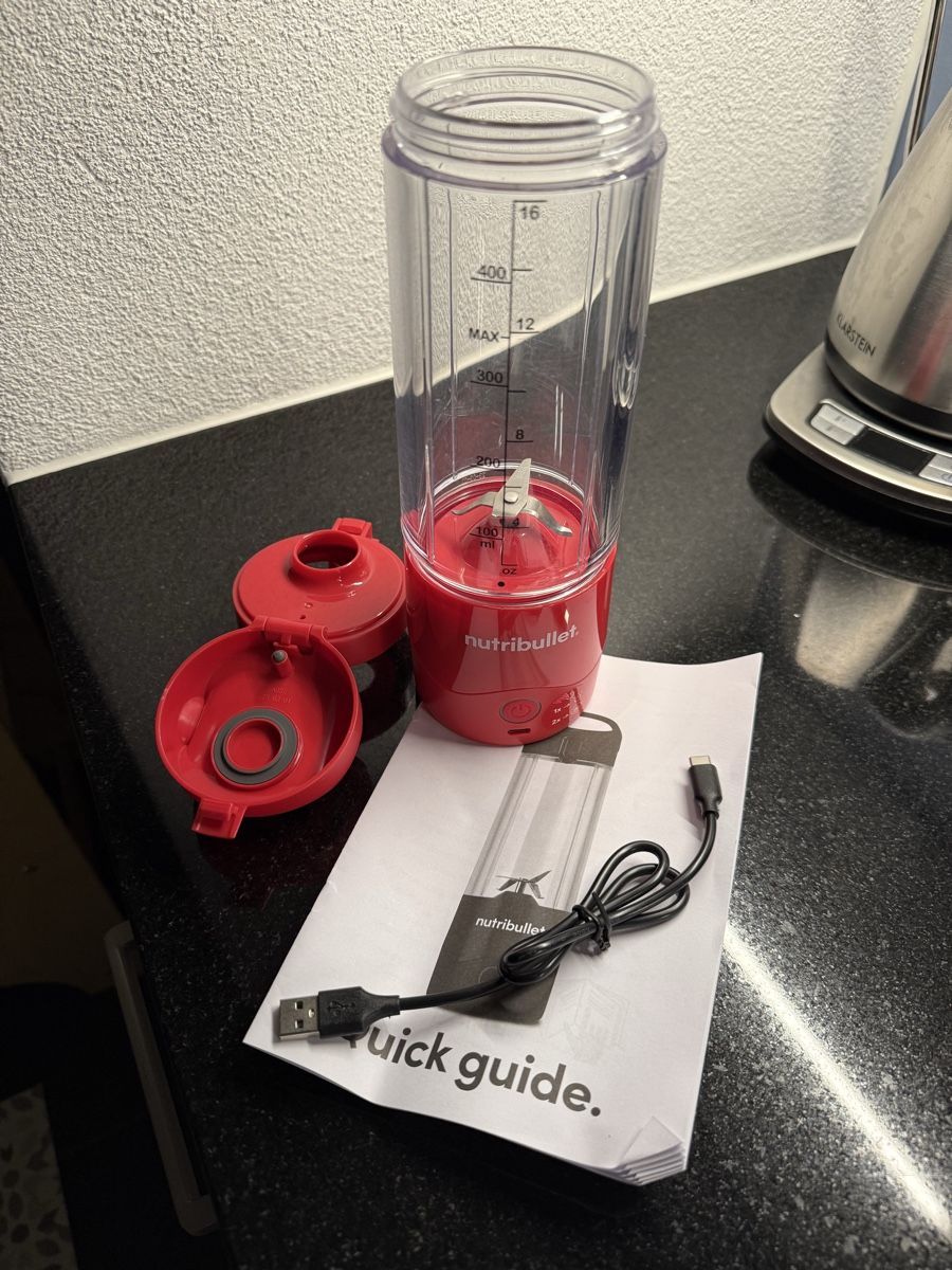 Nutribullet Elettrodomestici da cucina: Nutribullet Portable - Top Zustand – Usato da Zürich venduto da stellina90