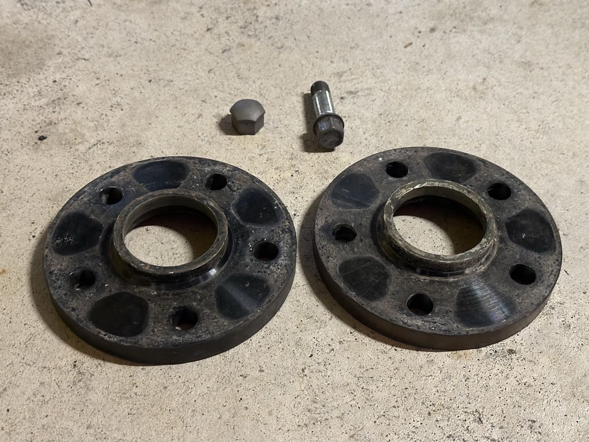 Sonstiges Fahrzeugzubehör: Distanzscheiben PowerTech 40.A3 15mm – Gebraucht aus Schwyz von mar_xvd2 1