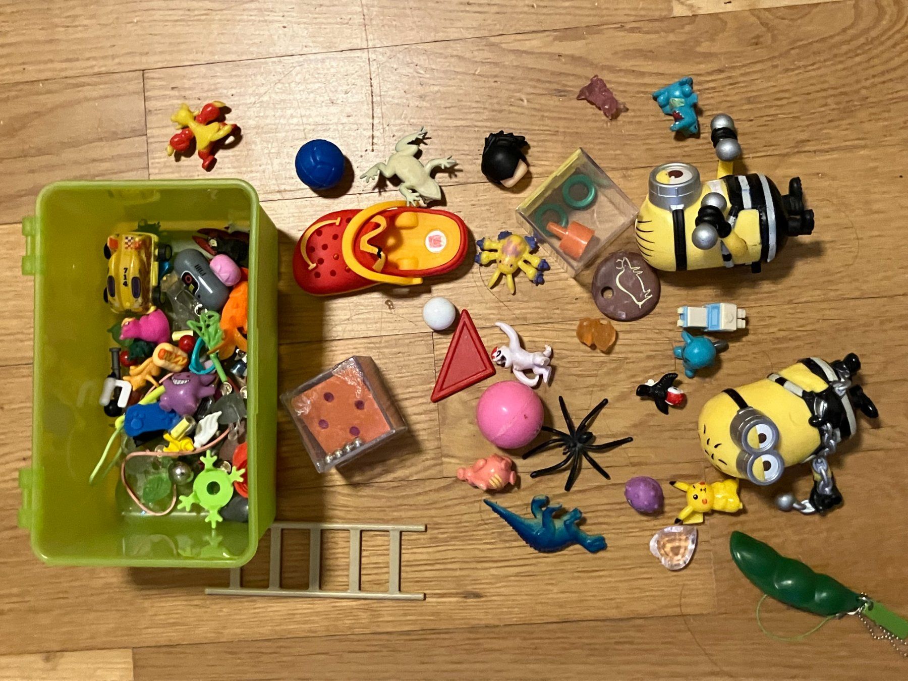 Giocattoli: Kunterbunt-Spielkiste, günstig!!********** – Usato da Pfäffikon ZH venduto da Bz608 5