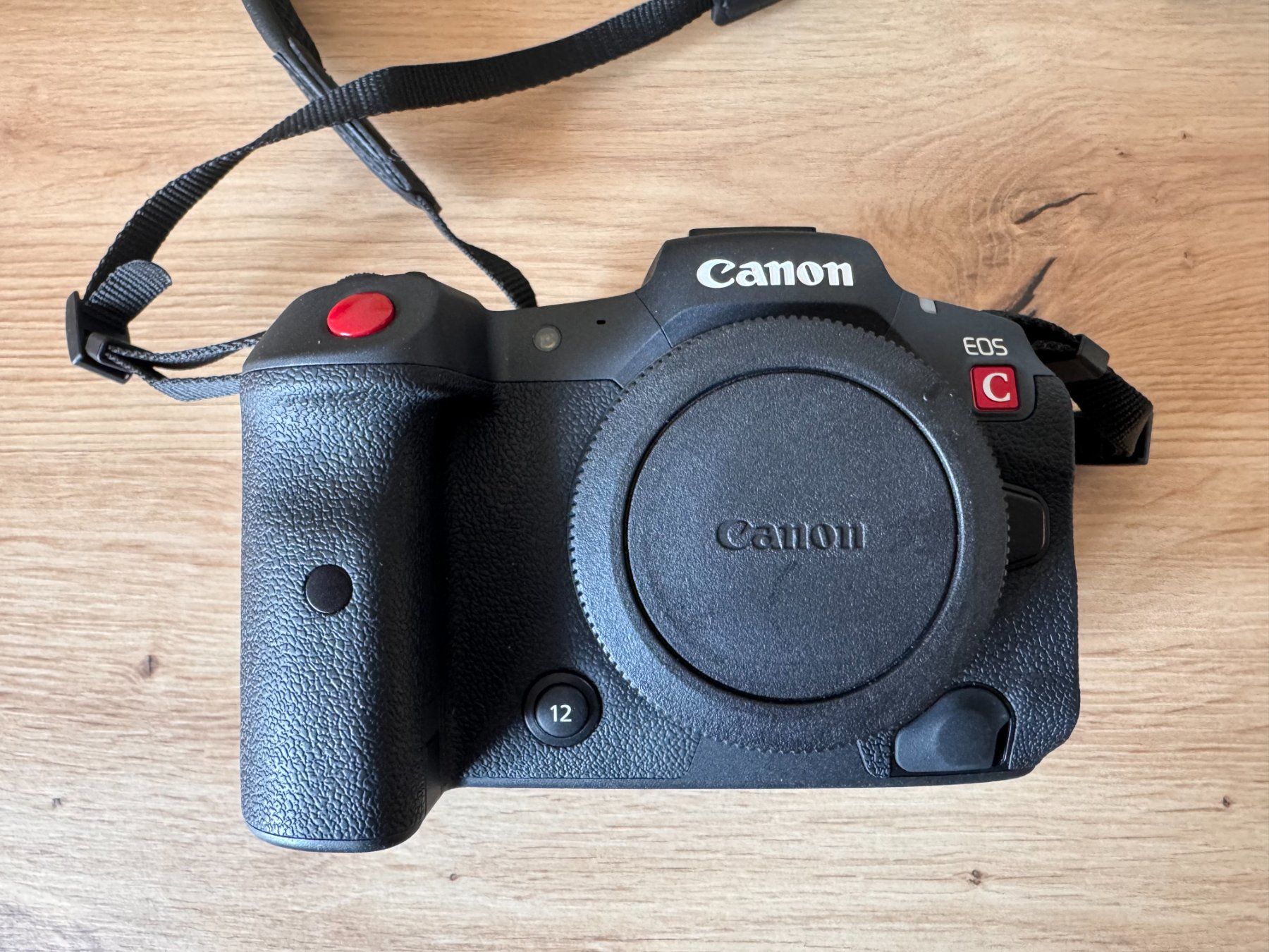 Canon Fotocamera: Canon R5 C – Usato da Winterthur venduto da n.roffler 1