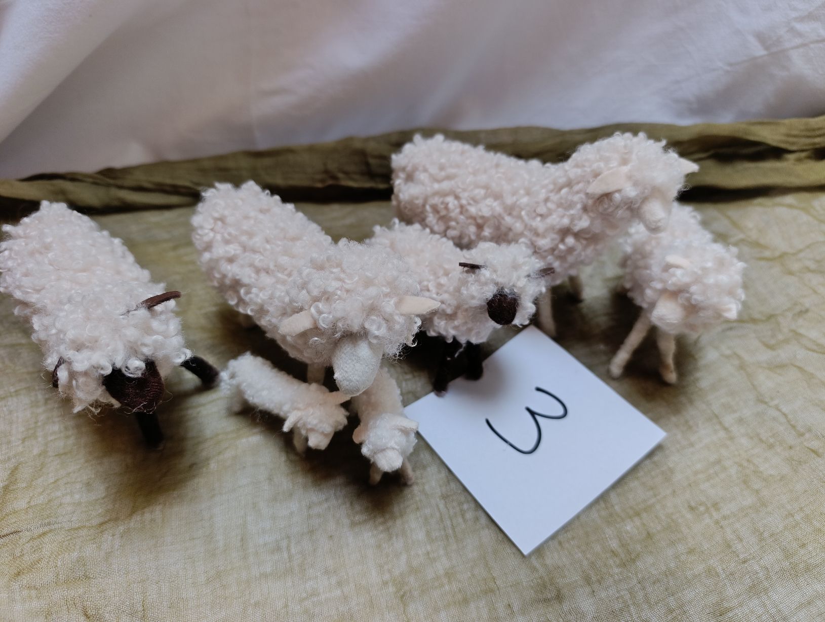 Figuren: Schwarzenberger Krippenfiguren 7 Schafe – Neu (gemäss Beschreibung) aus Oberarth von sil_9dfs 7