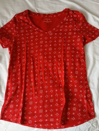 Sonoma Red patterned T-Shirt, size S, Very good condition