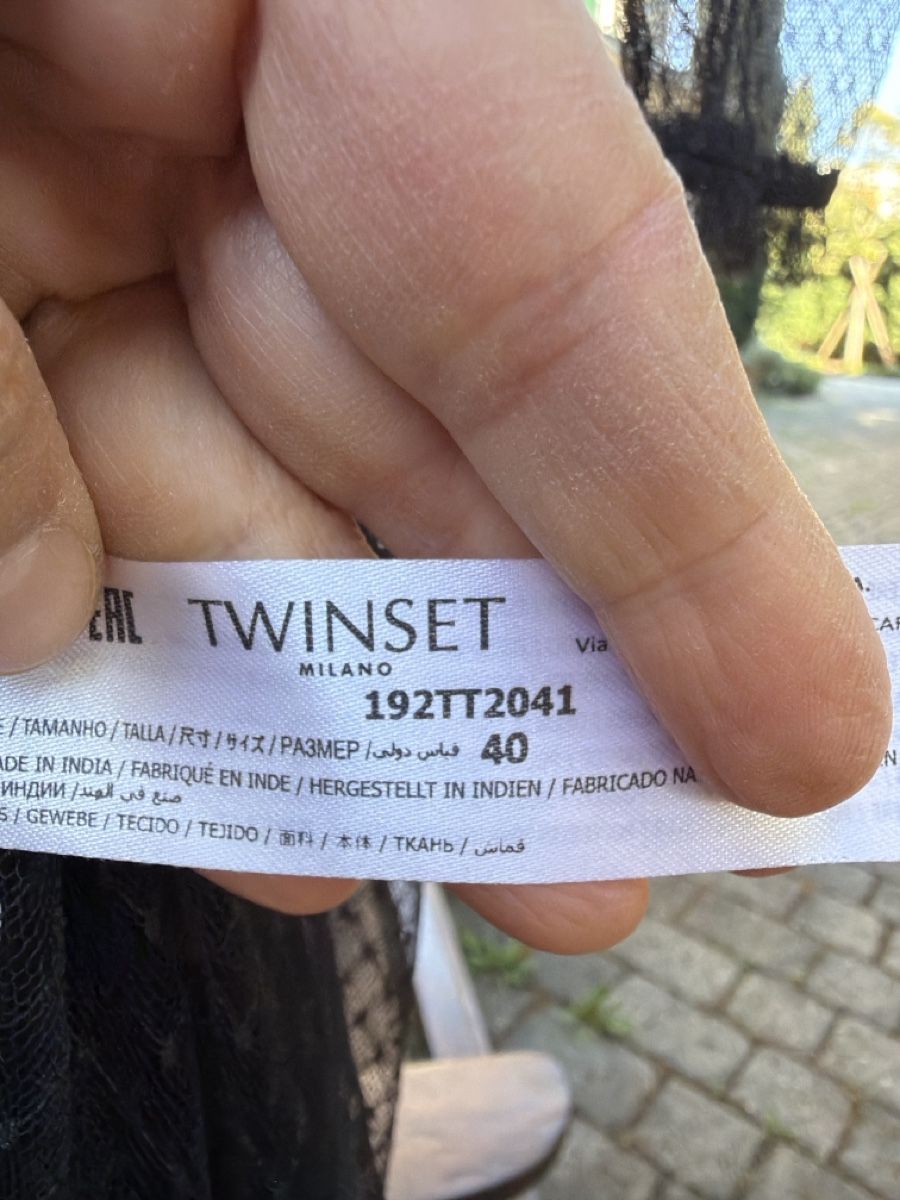 Vestiti: Twin set romantisch Traum  – Usato da Adliswil venduto da Rampella 6