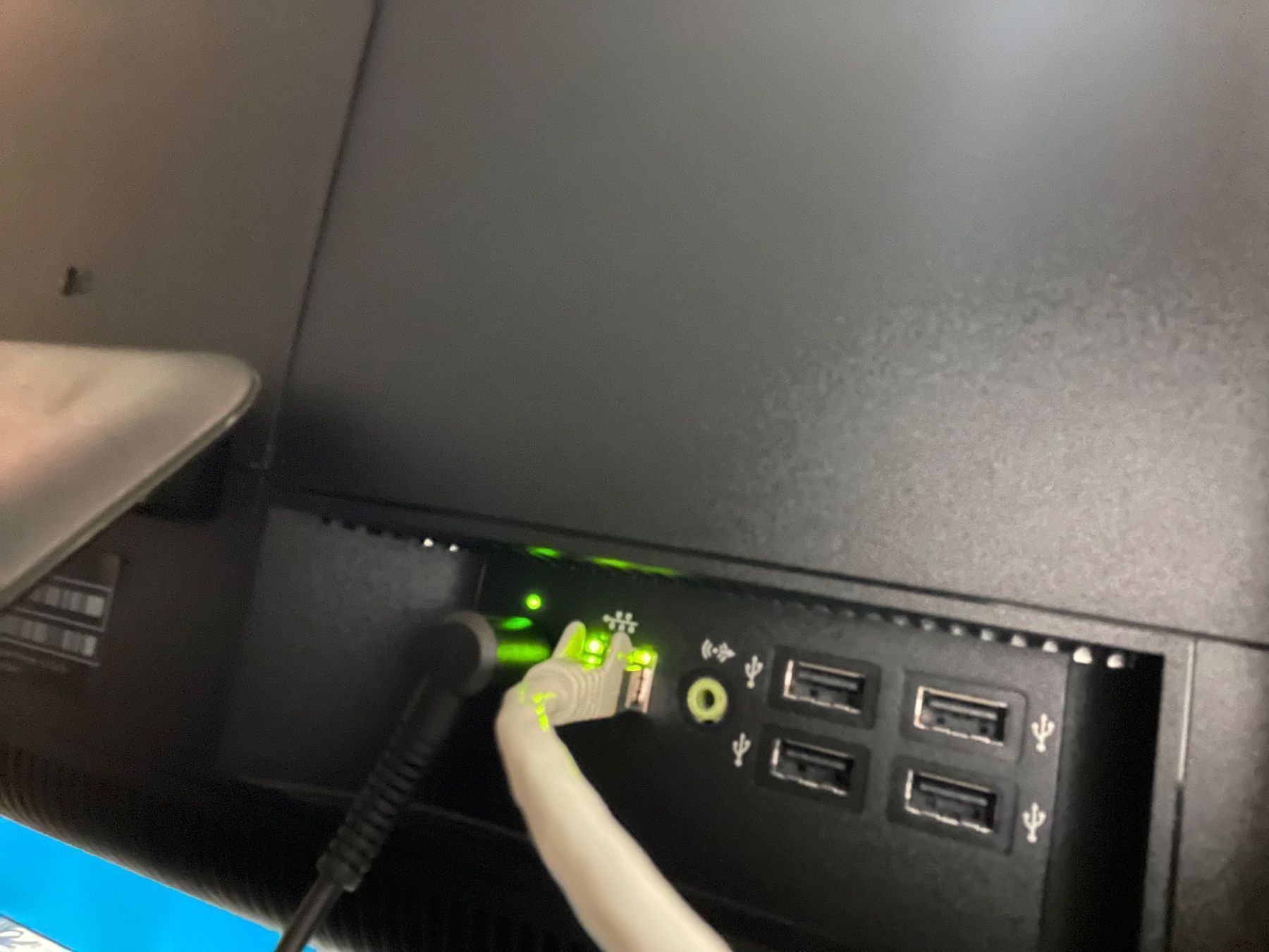 Hewlett Packard PC: HP Compaq 8200 Elite i5, PC All in One – Usato da Oensingen venduto da aziri123 4