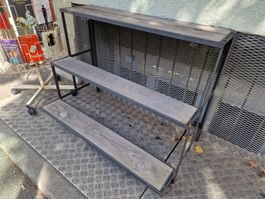 Stufenregal Holz Metall dreistufig