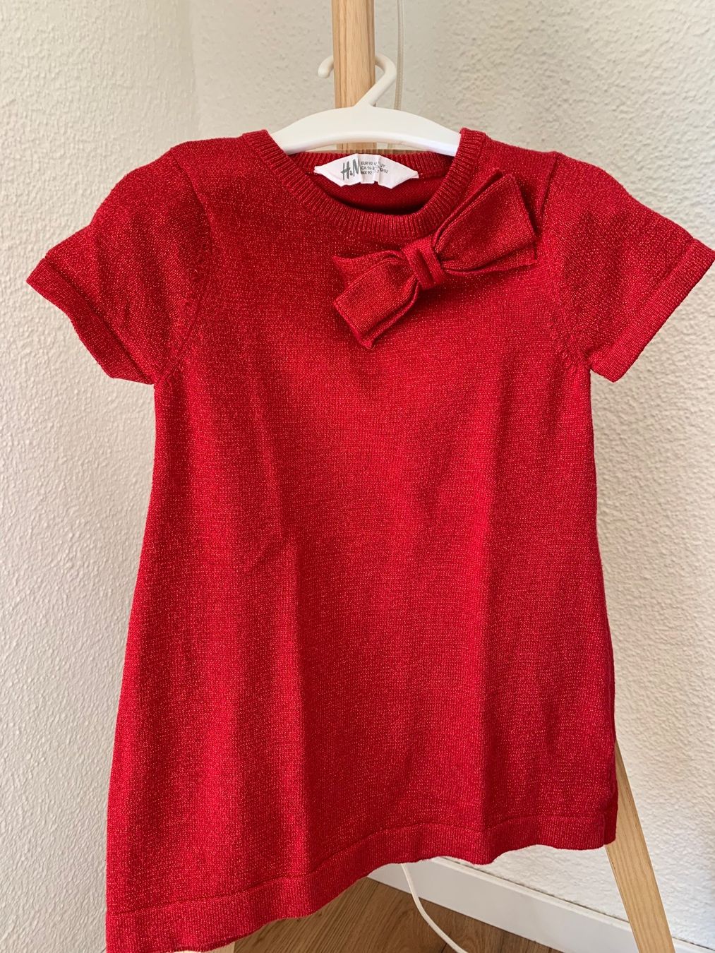 Kleider & Röcke: Schönes Kleid 👗 92 – Gebraucht aus Wolfhausen von ladrona