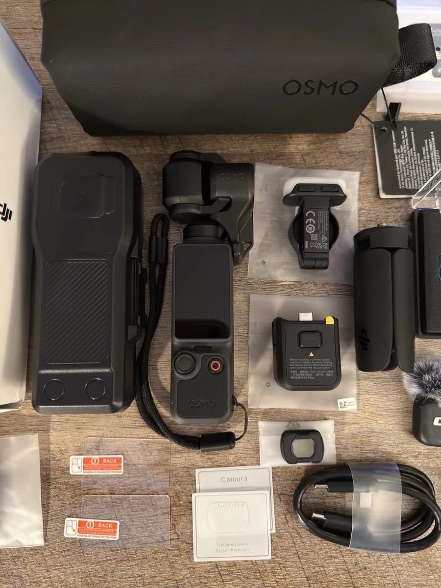 DJI Videocamere: DJI Osmo Pocket 4 Creator Combo Gimbal neu – Nuovo e nell'imballaggio originale da Winterthur venduto da vit_pz2n 1
