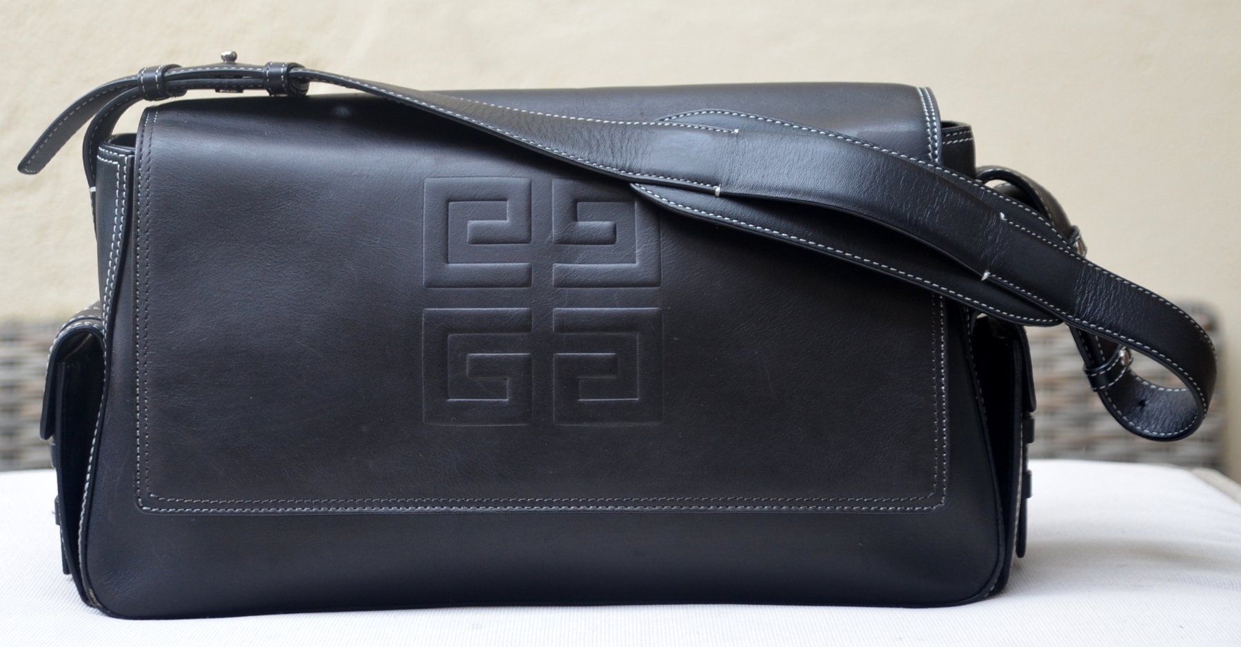 Givenchy Borse: Givenchy Tasche / sac – Usato da Collonges venduto da arashee
