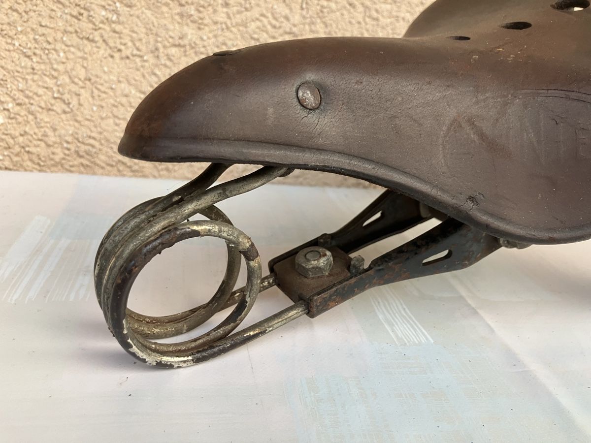 Pezzi di ricambio: Velosattel Hunter 15, antik Vorkrieg – Usato da Trimbach venduto da cendira 5