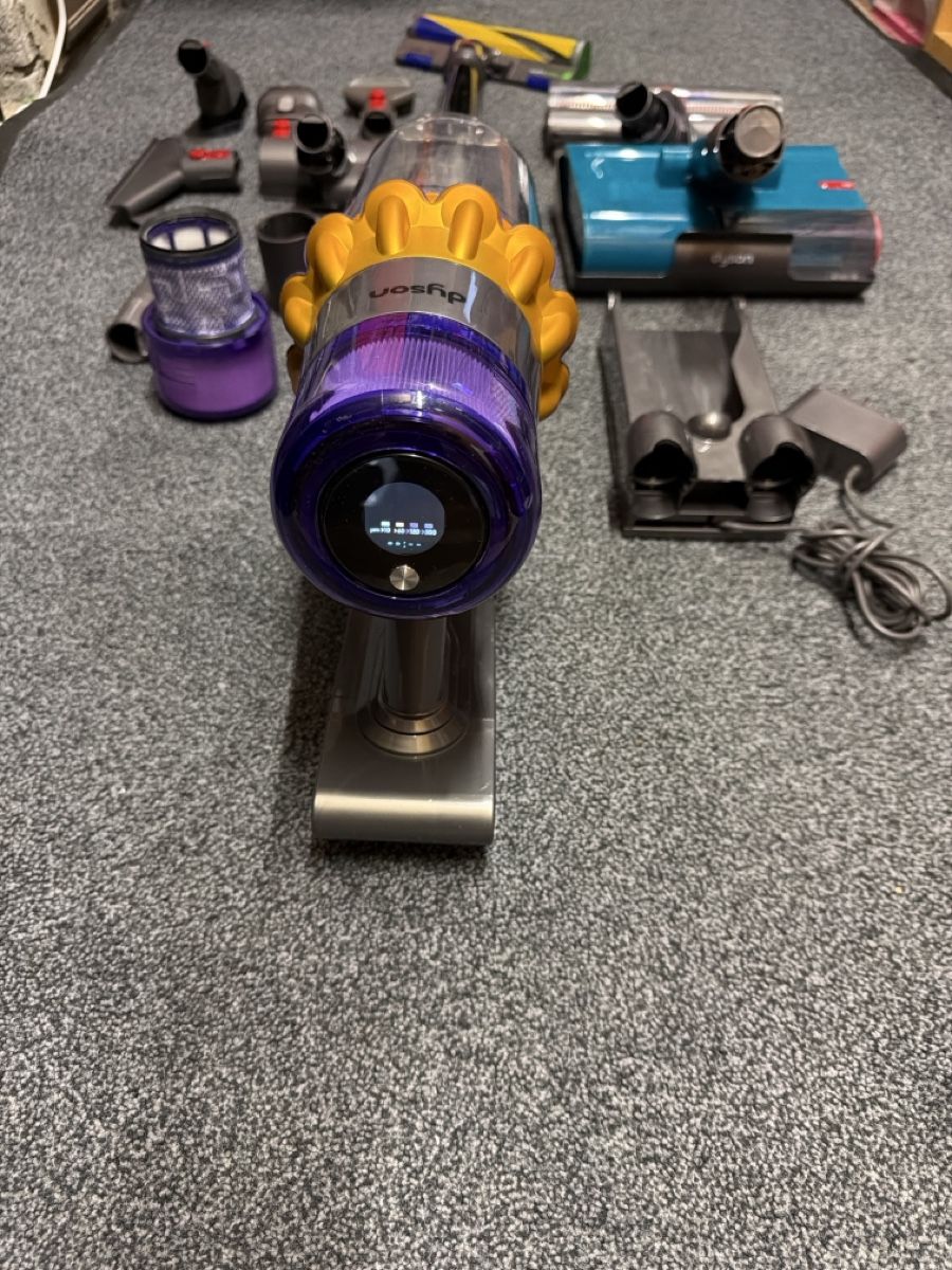 Dyson Aspirapolveri & Accessori: Dyson v15 Detect Submarine absolut  – Usato da Landquart venduto da Nnf007 2