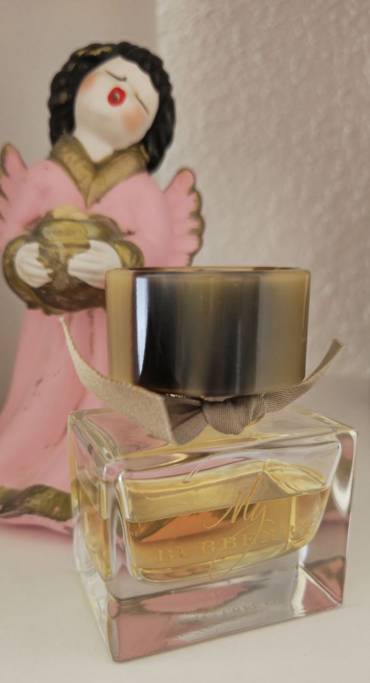 Burberry Parfum & Eau de Toilette: Burberry My Burberry Eau de Parfum Damenduft – Gebraucht aus Niederteufen von Mira_72