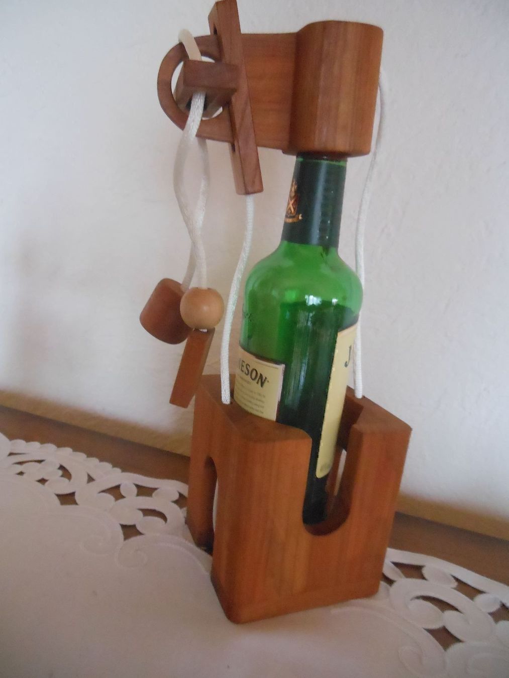 Giochi: Geschicklichkeitsspiel, befreien der Flasche – Nuovo (secondo la descrizione) da Hirschthal venduto da Biber-Burg46 2