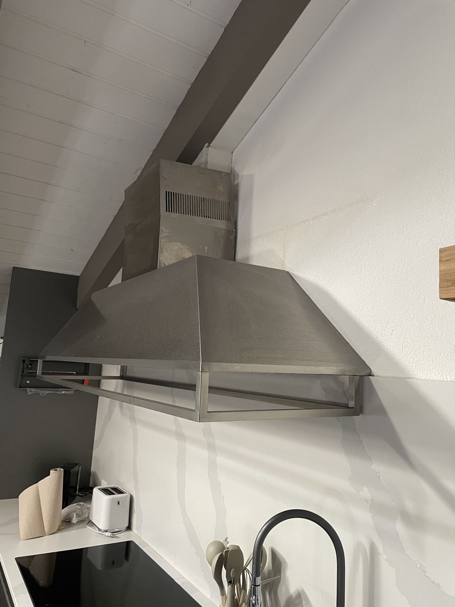Dampfabzug: Hotte  professionnel  – Gebraucht aus Baar (Nendaz) von Miguel.cardoso 3