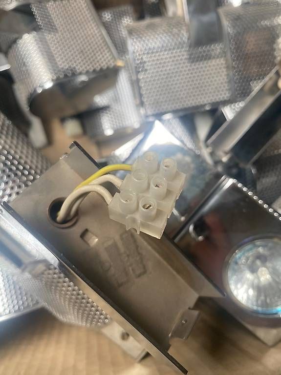 Lampade: 18 Lampes en métal 12 Volts – Usato da Chamoson venduto da a_laroyale 2
