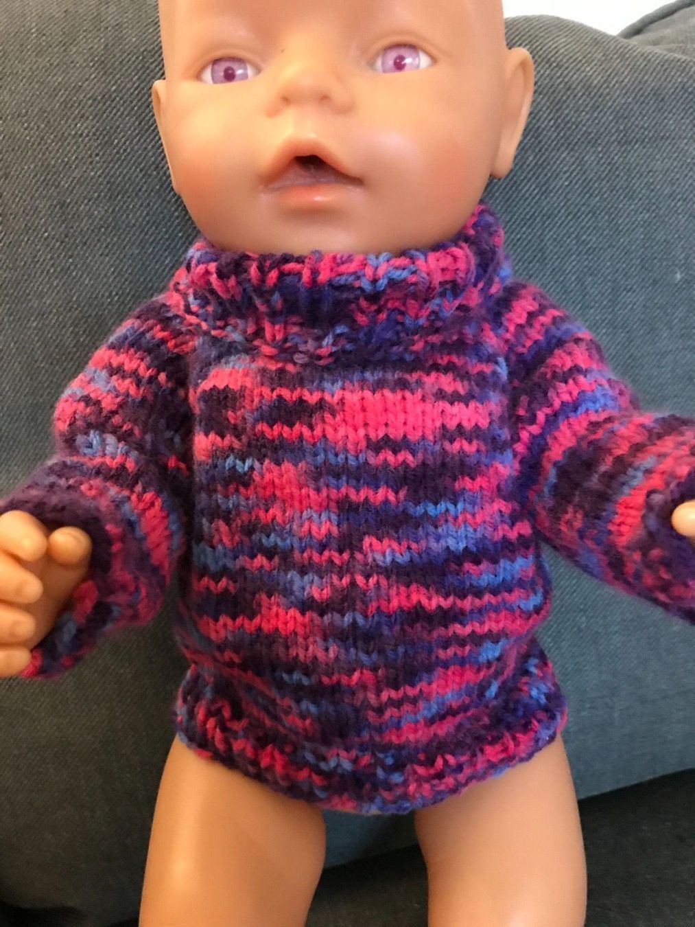 Bambole: Rollkragen Pulli + Socken für Puppe 43cm – Nuovo (secondo la descrizione) da Niederwangen BE venduto da Diva_74 1