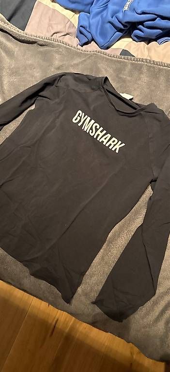 Maglioni & Felpe: Gymshark Longsleeve  – Usato da meierskappel venduto da Yannik301
