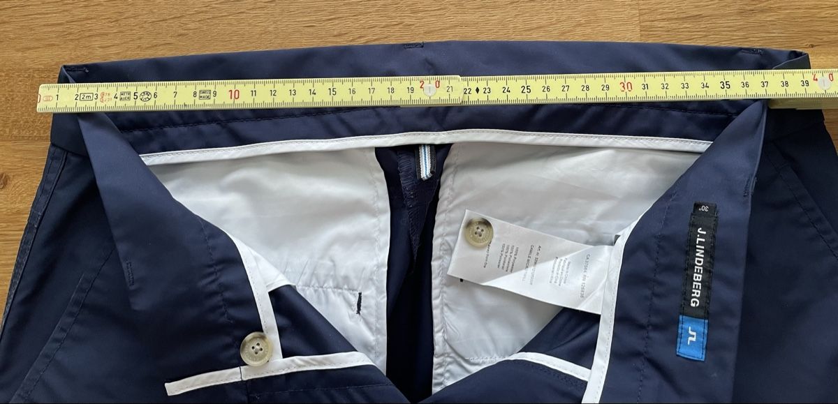 Lindeberg Pantaloni: Golfhosen J. Lindeberg dunkelblau – Usato da Steffisburg venduto da santra 2