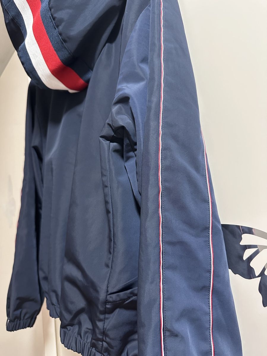 Tommy Hilfiger Giacche: Jacke Tommy Hilfiger marineblau  – Nuovo (secondo la descrizione) da Oberurnen venduto da nes_8xqt 4