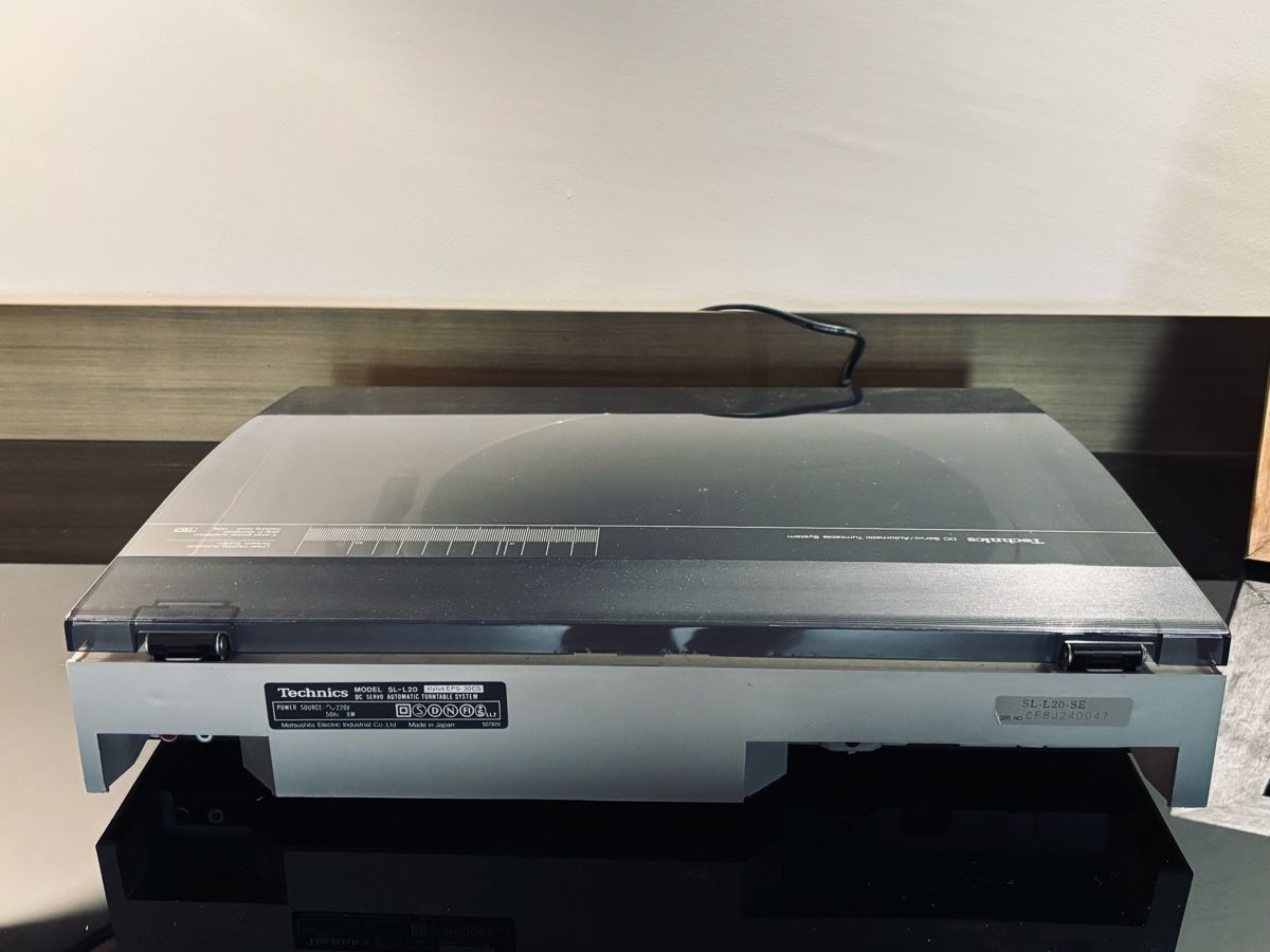 Technics Giradischi: Technics SL-L20 Plattenspieler DC Servo Automatic – Usato da Oetwil an der Limmat venduto da misssenzapensieri 5