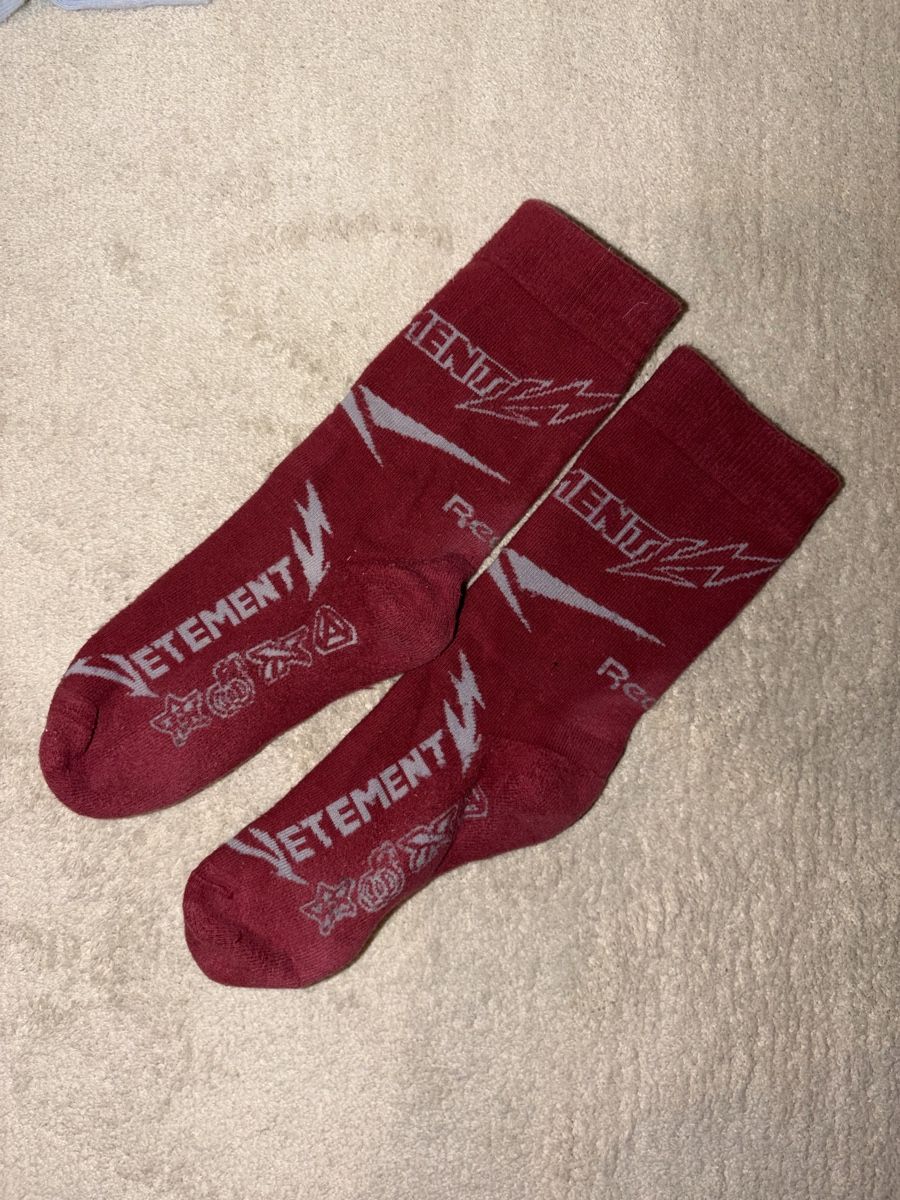 Calze: Vetements x Reebok Socken – Usato da Visperterminen venduto da lgresell