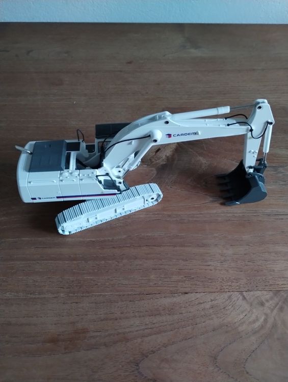 Liebherr 954C Conrad 1/50 - Miniature Chantier - Occasion