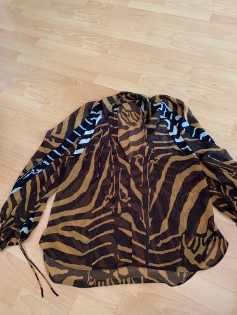 Joli chemisier transparent taille XL-XXL