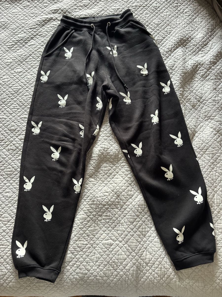 Pantaloni: Pantalon de jogging Playboy  – Usato da Lausanne venduto da shabnam.t