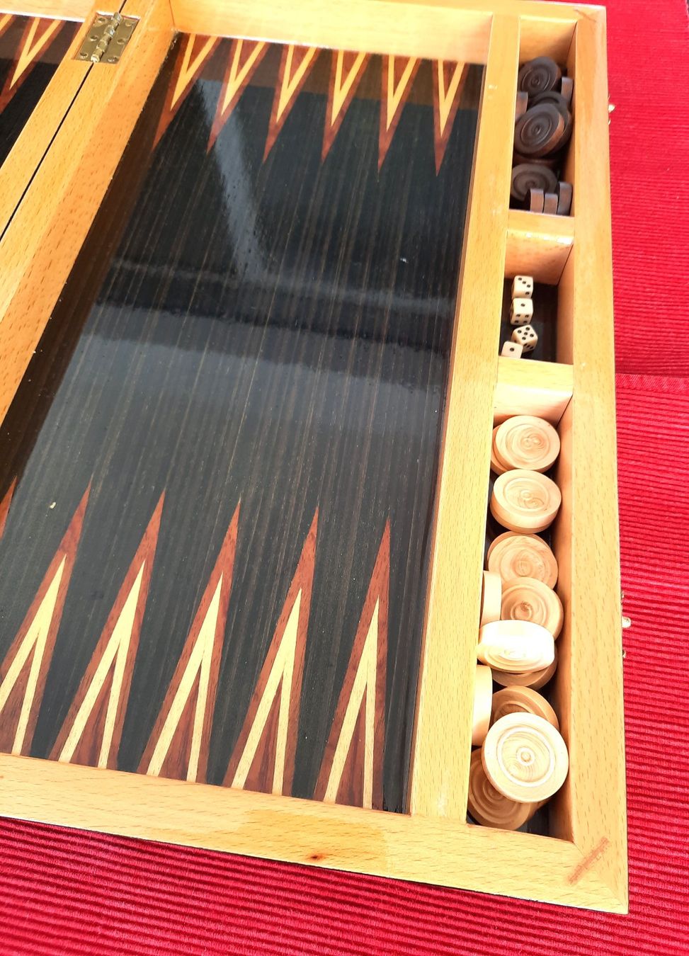 Spiele: Backgammon aus Holz ca. 43 x 51 cm – Gebraucht aus Wetzikon ZH von Frischbach 2