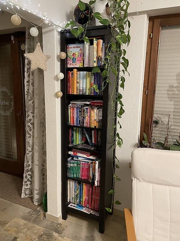 Scaffali: Ikea HEMNES Bücherregal – Usato da Lamboing venduto da Sudaliso4 2