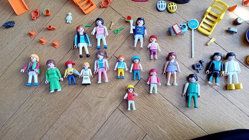Playmobil Jouets: Playmobil - la plage, les vacances, place de jeu – D'occasion à Neuchatel par Vlenoble 6