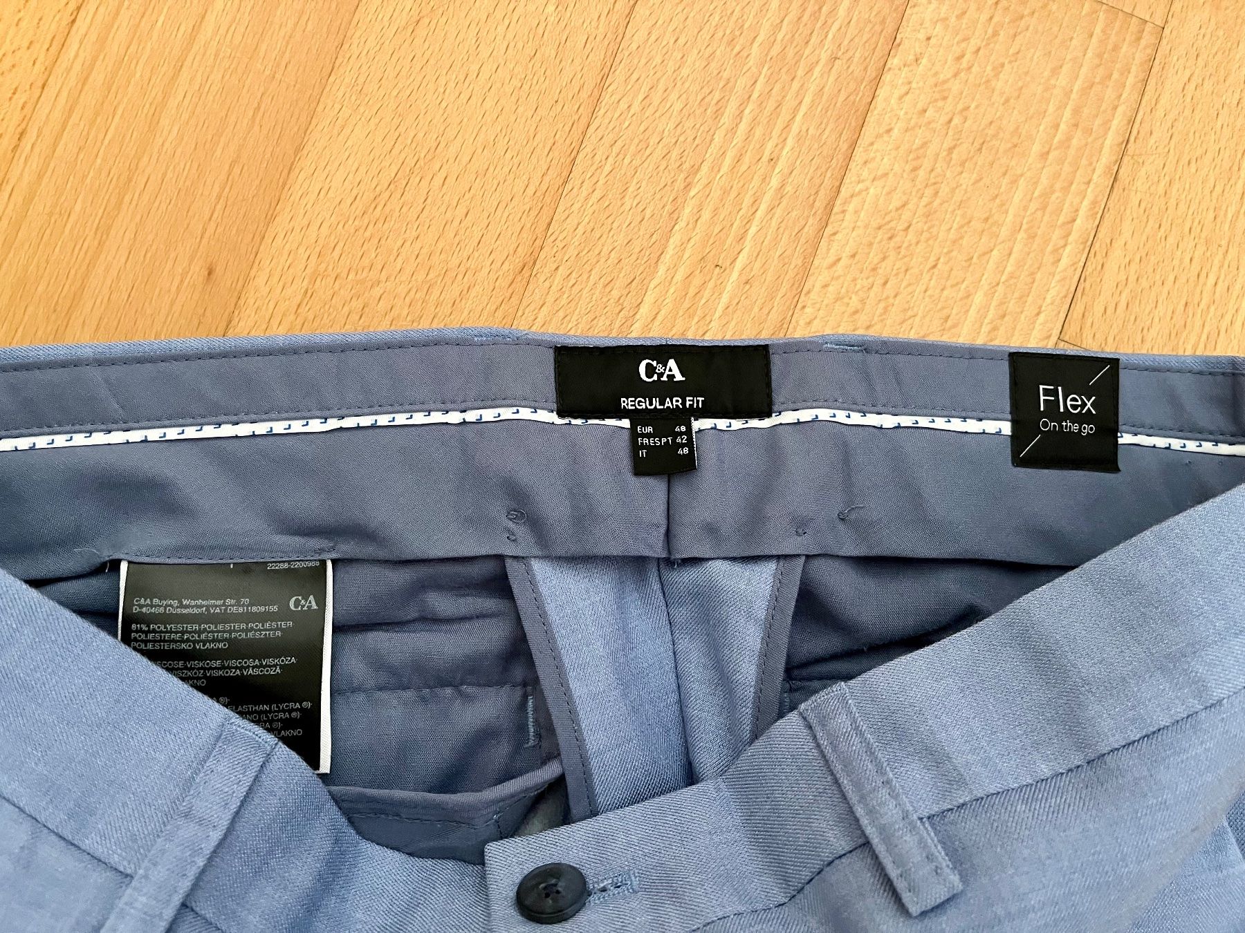 C&A Completi: Herren Anzug hellblau Grösse 48 – Usato da Murten venduto da Babsli 4