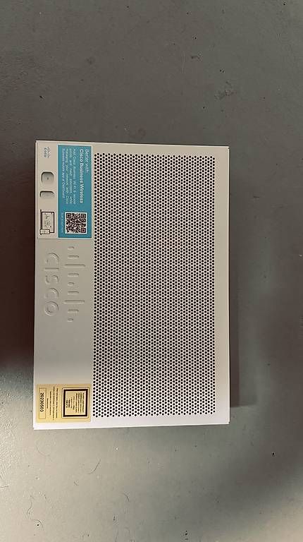 Hub & Switch: Cisco Switch CBS350-8P-E-2G – Usato da Heimberg venduto da Tom_35 1