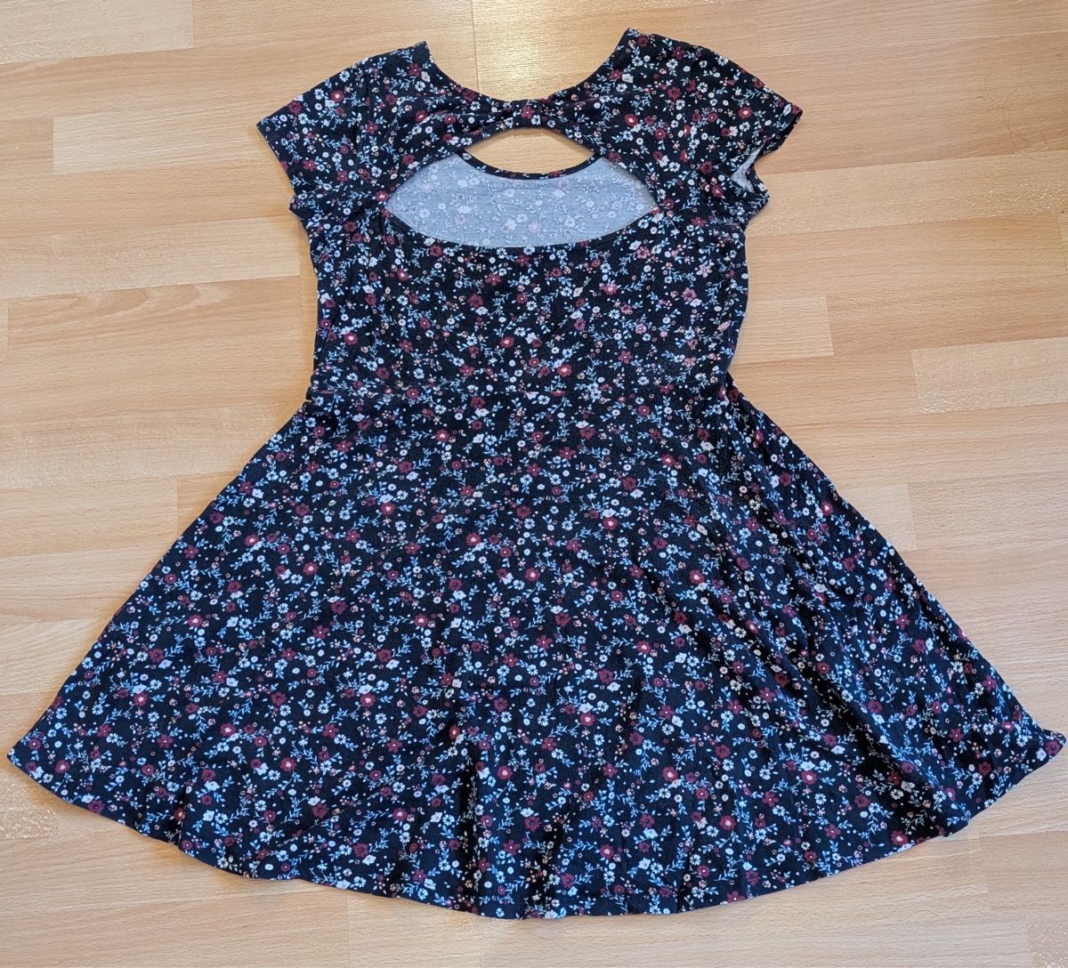 C&A Kleider: Sommerkleid mit Blumen - XL – Gebraucht aus St. Silvester von Fabelliii 3