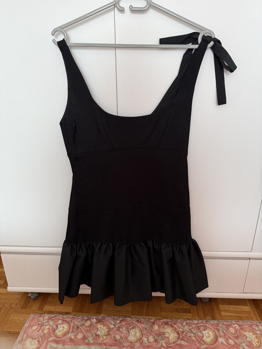Sandro Vestiti: Robe Sandro taille 38 neuve – Nuovo (secondo la descrizione) da Meyrin venduto da Steph_g28