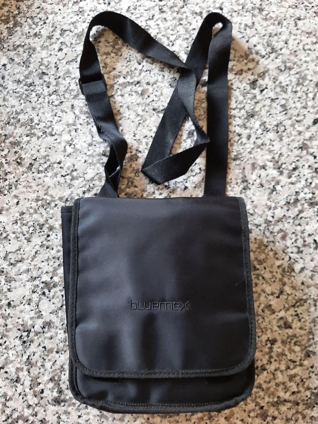 Bluemex Taschen: Bluemex Tasche mit Schlüsselanhänger – Gebraucht aus Affoltern am Albis von Sabinezc