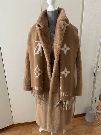 Louis Vuitton Schal , neuwertig, inkl. Box!